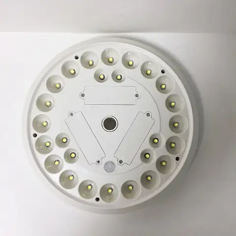 Solar Flagpole Indicator Light with White Shell or Black Cover